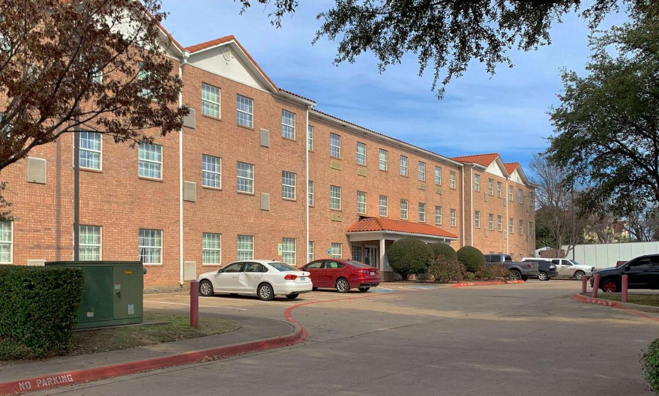 Mainstay Suites Addison - Dallas Exterior photo